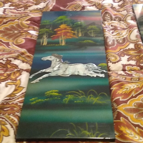 Hanging pictures - Picture 2 of 5